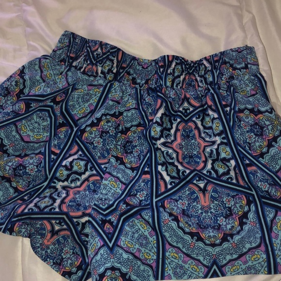 Charlotte Russe bohemian mandala shorts - Picture 5 of 6